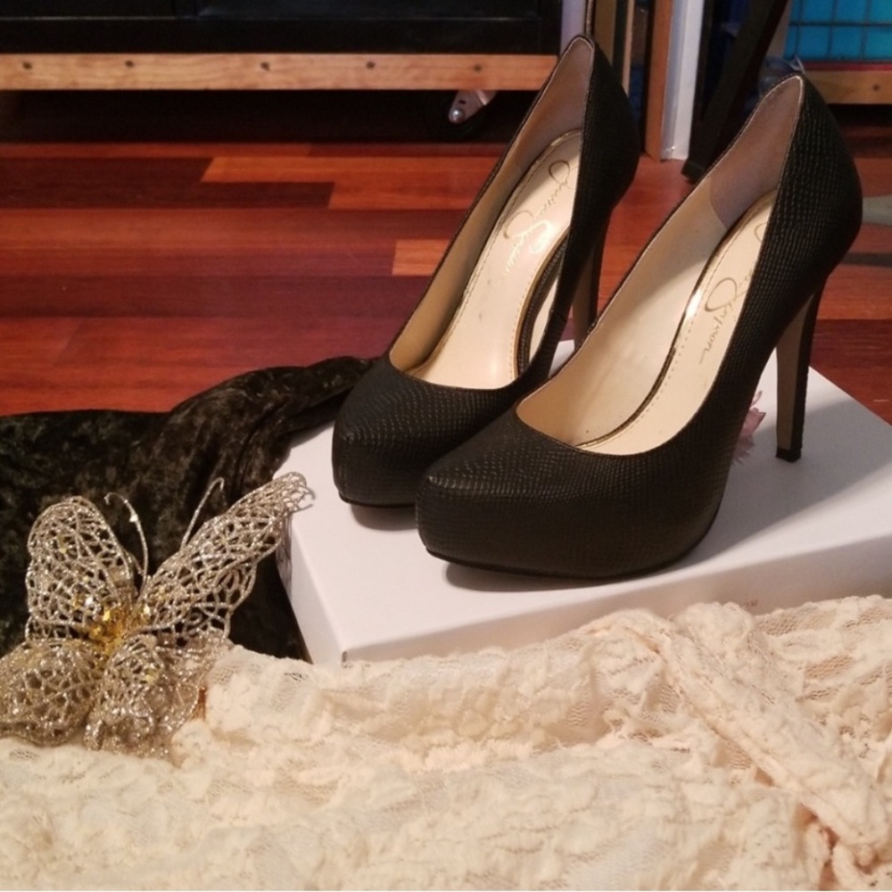 Jessica Simpson JS-Parisah Heel